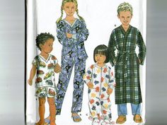 three children's pajamas and two girls'pyjamas in one pattern