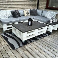 a couch and table made out of pallets on a wooden deck with the words no you don't need to be clever to turn pallets into furniture