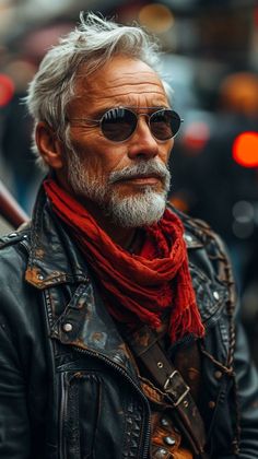 Older Mens Hairstyles, Old Man Fashion, Older Mens Fashion, Boys Haircut, Grey Hair Men, Moda Hippie, Dark Sunglasses, Handsome Older Men, Portrait Photography Men