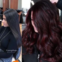 Burgundy Hair Dark, Pelo Color Borgoña, Shades Of Burgundy Hair, Dark Burgundy Hair, Burgundy Balayage, Burgundy Hair Color, Wine Hair Color, Dark Red Hair Color