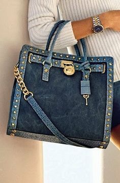 Clean Leather Purse, Upcycled Denim Diy, Sewing Handbag, Denim Wallet, Leather Bag Design, Tote Bag With Pockets, Sac Diy, Vinyl Bag, Denim Handbags