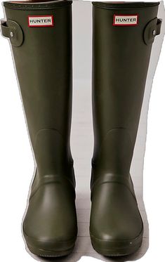 Rain Boots With Rubber Sole For Fall Season, Classic Rain Boots For Fall Outdoor, Classic Rain Boots For Fall Outdoor Activities, Classic Rain Boots For Outdoor Fall Use, Classic Waterproof Rain Boots, Classic Waterproof Rain Boots For Rainy Weather, Classic Waterproof Rain Boots With Round Toe, Hunter Wellies, Boho Clothing