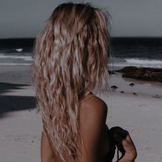 Pirate Hair, Emma Carstairs, Rosemary Beach, Pearl Bag, Short Blonde, Paradise On Earth, Blonde Girl, Summer Aesthetic, The Ocean