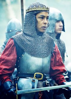 Sophie Okonedo in ‘The Hollow Crown: Henry VI’ (2016). Knight Core, Margaret Of Anjou, Sophie Okonedo, Ranger Costume, Lady Knight, Hollow Crown, The Hollow Crown, Female Warriors, Historical Movies