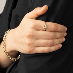 Forever Linked Ring Karat Sizes, Vicenza Italy, Country Rings, Mens Chain Necklace, Gold Piece, Station Necklace, Chain Anklet, Diamond Rings Bands, Boutique Accessories