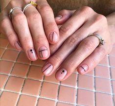 Boho Nails, Minimal Nails Art, Hippie Nails, Minimalist Nail Art, Edgy Nails, Minimal Nails, Nails Desing