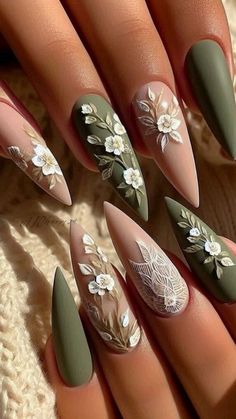 Seasonal Acrylic Nails, Nature Inspired Wedding Nails, Moss Agate Nail Art, Nails With Olive Green Dress, Wedding Nails Fall Brides, Wedding Nails With Gold Accents, 3d Leaf Nails, Cottagecore Wedding Nails, Olive Green And Cream Nails