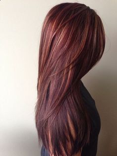 Love the color Work Friendly Hair Color, Dark Hair Color Ideas For Spring, Colored Hair Tips, Colors 2023, Dark Auburn, Hot Hair Colors, Hippie Hair, Hair Things, Dark Burgundy