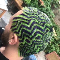 G♥E♥O♥R♥G♥I♥A on Instagram: “Psyched out for @whatifisayimnot #Psychadelichair #patternedhair #buzzcut” High Hair, Hair Patterns, Bleached Hair, Buzz Cut, July 7, Shaved Hair, Cool Hair Color