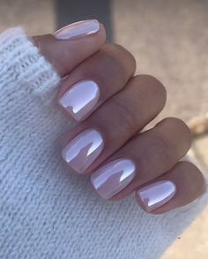 Squoval Neutral Nails, Wedding Nails Square Round, Bridesmaid Short Nails, Pink Polish With Chrome, White Pinkish Nails, Nails For Hospital Delivery, Gel Builder Nails Design Short, Neutral Chrome Nails Square, Shiny Nail Ideas