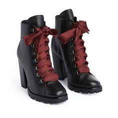 Zara Bootie: check it out chunky combat! | SCHUTZ Shoes Vampire Shoes, Chunky Combat Boots, Goth Shoes, Gothic Shoes, Black High Heel Boots, Heel Boot, Zara Leather, Lace Up Booties, Block Heel Boots