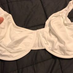 New! This Bra Will Outdo Every Single One Of Your Other Ones. It’s Cool, And It’s New And In Original Packaging. We Are Cleaning Closets And The Kids Are Helping List. We Have Lots Of Items Such As Decorative Items, Furniture, Toys, Books, Clothing, Parts, Accessories, And Much More. Please Bundle Other Items To Combine Shipping. Let Us Know If There’s A Size You Need, And We Can Get Those Listed Faster Or Offer Groups As An Item. We Will Also Add Personalized Card(S), And/Or Packaging For An Ex White Seamless Underwire Swimwear, White Padded Cup Stretch Swimwear, White Stretch Swimwear With Padded Cups, White Underwire Lined Swimwear, White Underwire Bra For Beach, White Underwire Beach Bra, Fitted White Swimwear With Padded Cups, White Fitted Swimwear With Padded Cups, White Underwire Swimwear With Removable Bra Pads