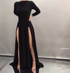 Premiere Outfits, High Neck Dress Formal, Prom Dresses Black, Rocker Girl, Long Sleeve Dress Formal, فستان سهرة, Chic Dresses, Black Prom Dresses, Looks Chic