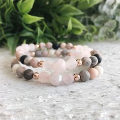 Ideas Pulseras, Bracelets Rose Gold, Rose Gold Beaded Bracelet, 70 Style, Quartz Crystal Jewelry, Gold Beaded Bracelet, Aromatherapy Bracelet, Howlite Bracelet, Oil Diffuser Bracelet