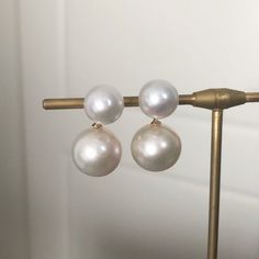 · Item Type: Earrings     · Pearl Size:  10mm&14-15mm                   · Luster: High · Pearl Shape:Round           · Primary Color: Pink/White · Surface: Clean,imperfections at the back are invisible when you wear them· Gemstone:Genuine Pearl · Sterling Silver/gold plated on silver In order to ensure the succesful delivery of the parcel to your hand, the courier needs your phone number, pls dont forget to leave your phone number.Thanks~**Please feel free to contact me if you need custom or Double Pearl Earrings, Large Pearl Necklace, Keshi Pearl Earrings, Round Pearl Earrings, Large Pearl Earrings, Simple Choker, Baroque Pearl Earrings, Earrings Round, Silver Jewellery Sets