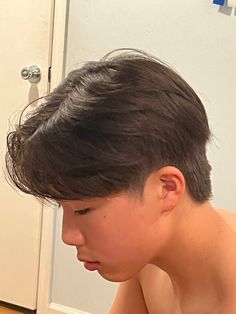 Middle Part Hairstyles Korean, Korean Haircut Men Middle Part, Layered Middle Part Men Straight Hair, Middle Part Men Hairstyles, Types Of Middle Parts Hair Men, Middle Part Asian Haircut, Korean Hairstyle Men Middle Part, Haircut Korean Short Men, Guys Middle Part Hair Short