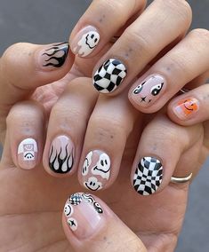 Nails Ghost, Nails Country, Square Press On Nails, Press Nails, Nails Glossy, Retro Nails, Short Fake Nails