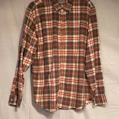 Nwot Jcrew Red/Brown Colored Men�’s Flannel Classic Brown Long Sleeve Flannel Shirt, Classic Brown Flannel Top, Casual Brown Flannel Shirt, Classic Crew Neck Shirt For Fall, Classic Red Long-sleeved Flannel Shirt, Classic Red Flannel Shirt For Fall, Red Flannel Shirt For Fall, Classic Red Flannel Tops, Red Cotton Flannel Shirt For Fall