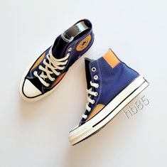 Converse Chuck 70 Hi Midnight Navy/Dark Soba Men's 3.5/Women's 5.5 Brand New In Box, No Lid 100% Authentic I Ship Daily Monday-Saturday Follow Me For Tons Of New Footwear! 7080 Blue Converse Play, Converse Chuck 70 Navy Blue, Shoes Converse, Converse Chuck 70, Chuck 70, Midnight Navy, Womens Converse, Converse Chuck, Converse Shoes