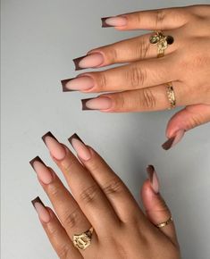 Manicured Nails, Brown Acrylic Nails, Brown Nails Design, French Tip Acrylic Nails, Simple Acrylic Nails, Fall Acrylic Nails, Short Square Acrylic Nails, Acrylic Nails Coffin Short, Brown Nails