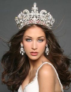 dayana mendoza secretos belleza Miss Universe 2008, Dayana Mendoza, Dayanara Torres, Miss Universe Crown, Miss Venezuela, Pageant Crowns, Queen Crown