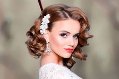 curly hairstyles short hair formal Semi Formal Hairstyles, Formal Hairstyles For Short Hair, Simple Prom Hair, Prom Hair Down, Special Occasion Hairstyles, Prom Hairstyles For Short Hair, Curly Bob Hairstyles, Hairstyles For Short Hair, Prom Hairstyles