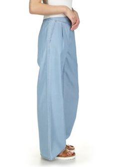 Effortlessly casual, these wide-leg pants from MICHAEL Michael Kors take you stylishly from work to weekend. | MICHAEL Michael Kors Women's Wide Leg Tencel Pants, Sky Blue, X-Large Spring Business Casual Baggy Bottoms, Spring Baggy Bottoms For Business Casual, Denim Blue Wide Leg Pants For Work, Denim Blue Wide-leg Workwear Bottoms, Wide-leg Denim Blue Bottoms For Work, Denim Blue Wide Leg Bottoms For Work, Denim Blue Wide Leg Pants For Summer Workwear, Denim Blue Bottoms For Business Casual In Spring, Spring Business Casual Denim Blue Bottoms