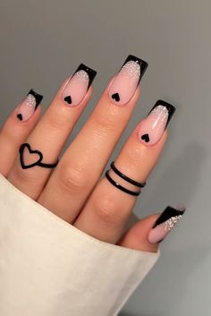 New Job Nail Ideas, Black And White Nail, Black And White Nail Art, Fake Nails Designs, Fancy Nails Designs, Nagel Tips, White Nail Art