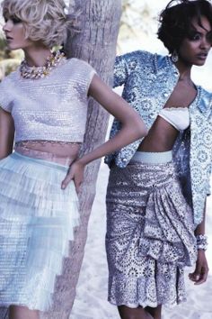 Vogue Japan Fashion Bible, Vogue Japan, Vogue Magazine, Vogue Italia, Fashion Images, Vogue Fashion, Fashion Photoshoot, Fashion Editorial