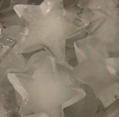 Picture of ice cubes shaped like stars Minimalist Tattoo Ideas, Pretty Star, Look At The Stars, Love Stars, Star Girl, Phone Themes, Minimalist Tattoo, White Aesthetic