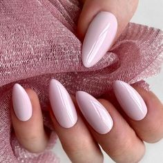 Bridal Nail Designs, Nails For 2023, Wedding Nail Ideas, Bridal Nails Designs, Bridal Nail, Romantic Nails, Ombre Nails Glitter, Wedding Nail