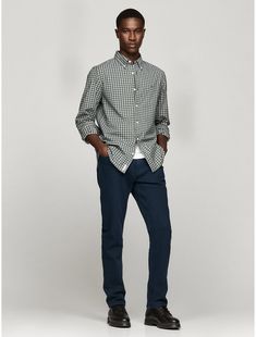 Tommy Hilfiger men's shirt. Our cotton poplin shirt has the crisp texture you expect, softened with an enzyme wash for a subtly smoother feel and looser drape. This tartan-printed version pairs well with chinos, jeans, and even shorts—making it an easy go-to for the office and beyond.  Material: 98% Cotton, 2% Elastane. Casual Cotton Flannel Shirt For Work, Tommy Hilfiger Relaxed Fit Cotton Shirt, Tommy Hilfiger Cotton Button-up Shirt, Casual Cotton Flannel Shirt With Welt Pockets, Cotton Casual Flannel Shirt For Gatherings, Cotton Casual Flannel Shirt, Cotton Flannel Shirt For Casual Gatherings, Tommy Hilfiger Casual Button-up Shirt, Classic Relaxed Fit Tommy Hilfiger Shirt