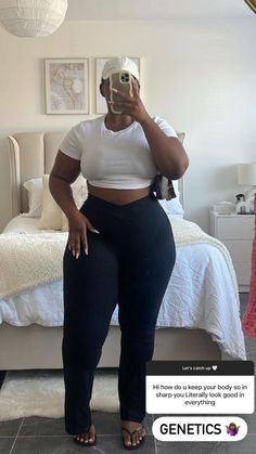 Mid Sized Black Women, Clean Girl Aesthetic Outfits Plus Size, Plus Size Clean Girl, Clean Aesthetic Outfit Plus Size, Midsized Girls Aesthetic, Curvy Casual Outfits, Trendy Fashion Outfits