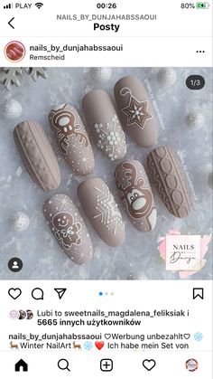 Christmas Nails Beige, Chrismast Nailart, Sweater Nails Fall, Winter Sweater Nails, Sweater Weather Nails, Ongles Beiges, Christmas Sweater Nails, Nail Noel, Sweater Nails