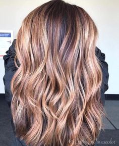 Rose Gold Brown Hair, Gold Brown Hair, Brown Hair With Caramel, Caramel Hair Highlights, Caramel Brown Hair, Brown Hair With Caramel Highlights, 2018 Hair, Brown Hair Shades, Latest Hair Color