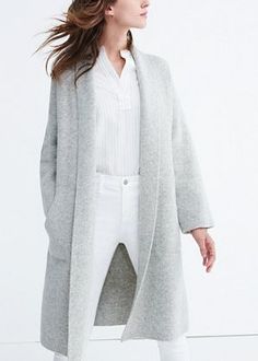 madewell rivington sweater coat Seattle Wardrobe, Minimalist Winter Outfit, Fashion Style Outfits, Fashion Minimal, Minimalist Winter, Mode Tips, Sweater Coat, Clothespins, Style Minimalist