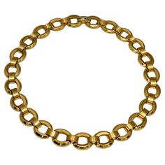 Vintage 18 Karat Yellow Gold Oval Link 16" NECKLACE, Italian Make Designer Biffy Serial # 433. This exquisite piece boasts a 16mm width and 17" length, weighing a total of 69 grams. The necklace features a beautiful design of oval links with a 750 mark, signifying 18K gold from Italy. Capturing the true essence of the necklace can be challenging in images. I have endeavored to provide a comprehensive view through professionally taken photos, including those from my iPhone. As an estate piece, all measurements and stone weights are approximate. I encourage you to peruse the images to appreciate the item's true color and luster. FOLLOW MonalisaJewelry Inc. storefront to view the latest collection. We take pride in being a top-rated seller with 330 all 5-star customer reviews. Your satisfacti Italian Estate, Modern Necklaces, Antique Diamond, Vintage Designer, Link Necklace, Vintage Italian, Diamond Gemstone, Modern Jewelry, Estate Jewelry