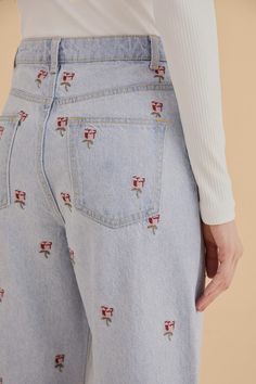 Rose Embroidered Denim Pants Bloomcore Fashion, Embroidered Jeans Outfit, Embroidery Denim, Spring Capsule, Style Goals, Fall 24, Romantic Outfit, Fashion Aesthetics, Painted Denim