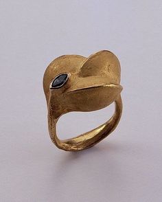 Ancient Roman Jewelry, Contemporary Rings, Jewellery Art, Contemporary Jewelry Design, Art Jewelry Contemporary, Precious Metal Clay, Metal Works, Contemporary Ring, Ancient Jewelry