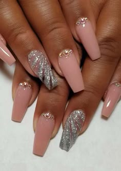 Practice Nails, Patrick Nagel, Nice Nails, Diy Nail Art, Nails Simple, Nail Nail, Acrylic Nail Art, Silver Nails, Gel Nail Designs