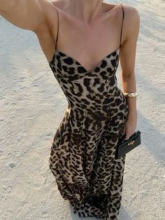 Palm Beach Aesthetic Outfits, New Years Beach Outfit, Miami Outfits Summer, South Africa Outfits, Florals Outfits Dress To Impress, Flowy Dress Aesthetic, Cheetah Style, A Line Long Dress, Animal Print Maxi Dresses