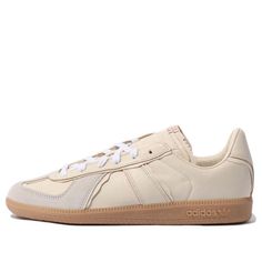 HQ8511 Adidas Bw Army, Classic Sneakers, Sneaker Collection, Low Top, Fashion Inspo Outfits, Light Brown, Adidas Originals, New Look, Casual Shoes