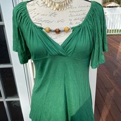 Unique Soft Beautiful Color With Beaded Detail Online Designer Casual Beaded V-neck Tops, Online Design, Beautiful Colors, Womens Tops, Green, Women Shopping, Color, Design