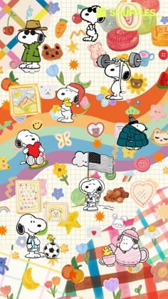 snoopy wallpaper with many different pictures on it