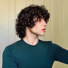 Sam Haircut, Andro Hair, Hunter Core, Mens Hairstyles Curly, Men's Curly Hairstyles, Long Curly Haircuts