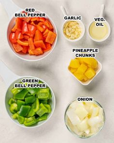 the ingredients for this recipe include bell peppers, garlic, green bell pepper and onion