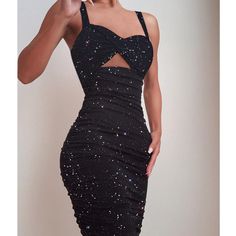 Material: Polyester  Gender: Women  Item Type: Dress  Sleeve Length: Sleeveless  Color: Black  Size: S, M, L, XL Black Sparkly Dress, Backless Midi Dress, Bodycon Dress Online, Dress Sleeve Length, Chic Type, Estilo Chic, Ruched Bodycon Dress, Causual Outfits, Hoco Dresses