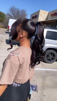 Buns Hairstyles, Slick Ponytail, Weave Ponytail Hairstyles, Sleek Ponytail Hairstyles, Black Ponytail Hairstyles, Birthday Hairstyles, Quick Weave Hairstyles, Afrikaanse Mode, Pretty Braided Hairstyles