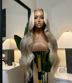 Unique Wig Hairstyles, Unique Wigs, Blonde Wig Hairstyles, Cute Wig Hairstyles, Frontal Styles, Wig Highlights, Lace Fronts, Blonde Wavy Hair