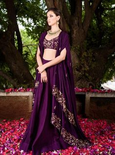 Combination With Purple Lehnga, Purple Combination Outfits Indian, Crop Top Lehenga With Shrug, Top Skirt With Shrug, Shrug Lehenga, Lehenga With Cape, Golden Lehenga, Orang India